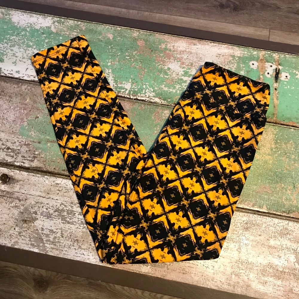 LuLaRoe One Size Leggings